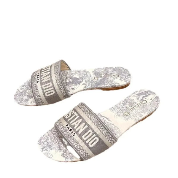 Chic Summer Slip-On Sandals
